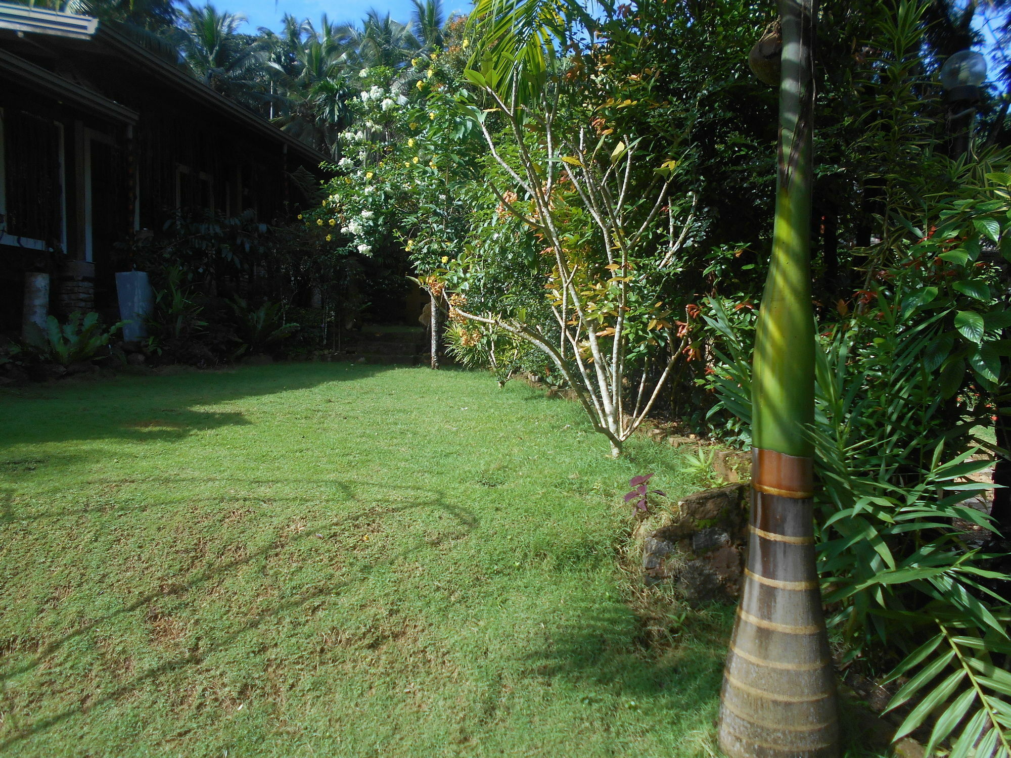 Sapphire Holiday Resort Ratnapura Exteriör bild